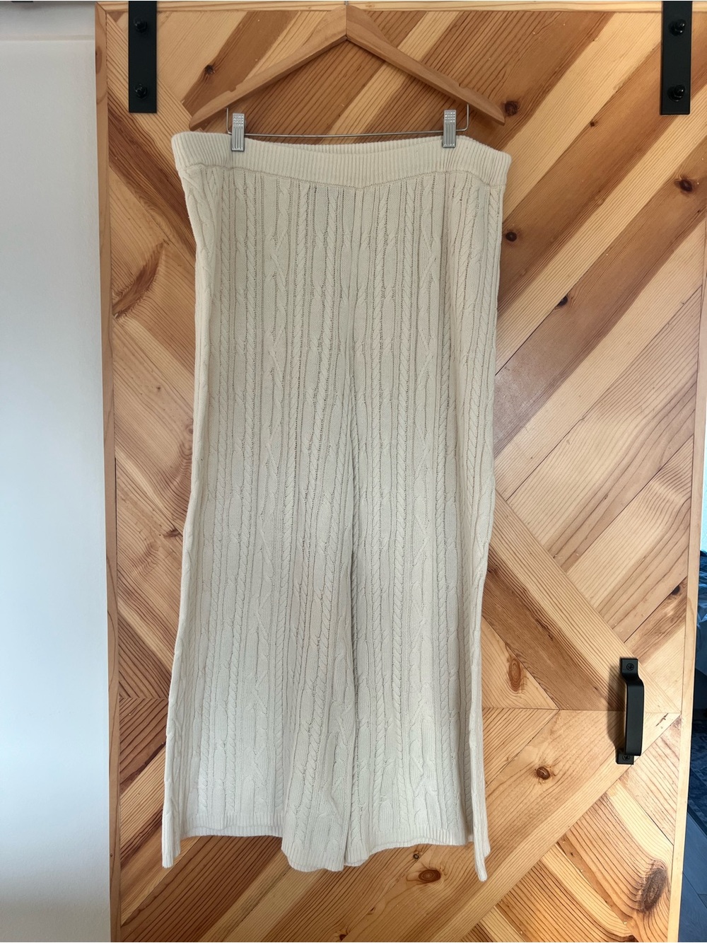 Cream Cable-Knit Wide-Leg pants